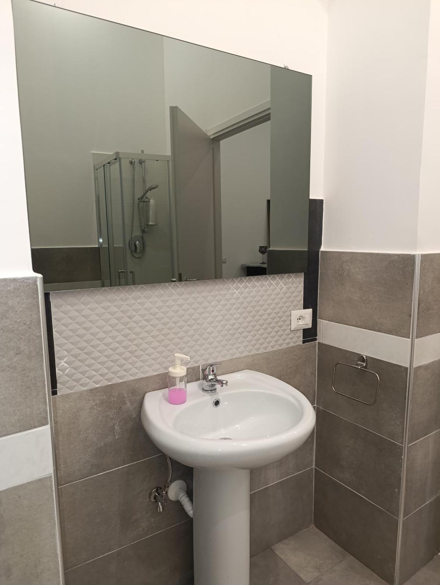Don Camillo Suites Рипосто Номер фото